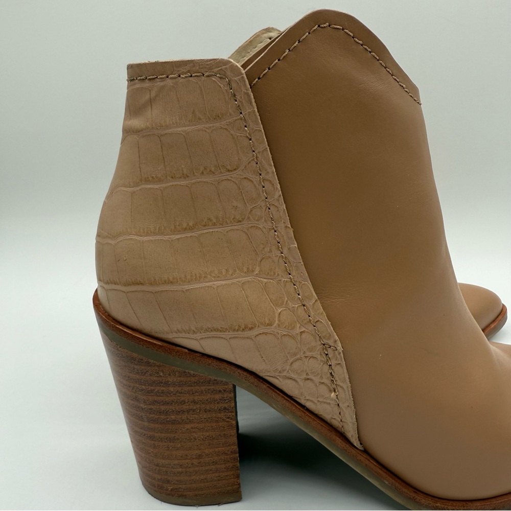 DOLCE VITA Rozane Snakeskin-Embossed Leather Pointy Toes Slip On Booties SZ 6.5 - Picture 6 of 16